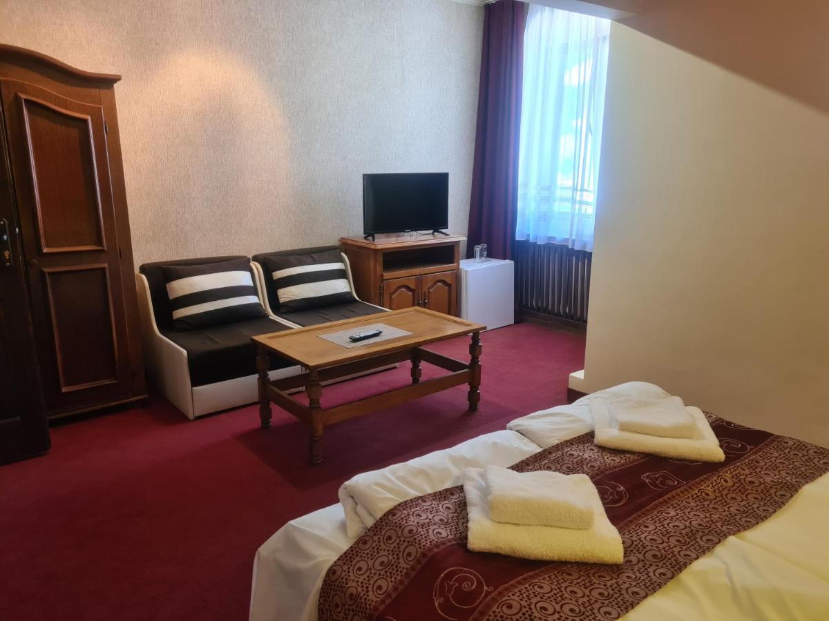 Complex Brashlyan Ξενοδοχείο Τριάβνα Εξωτερικό φωτογραφία