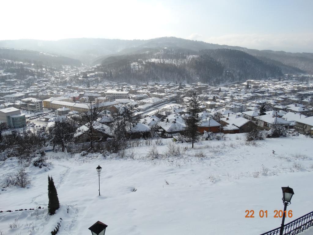 Complex Brashlyan Ξενοδοχείο Τριάβνα Εξωτερικό φωτογραφία