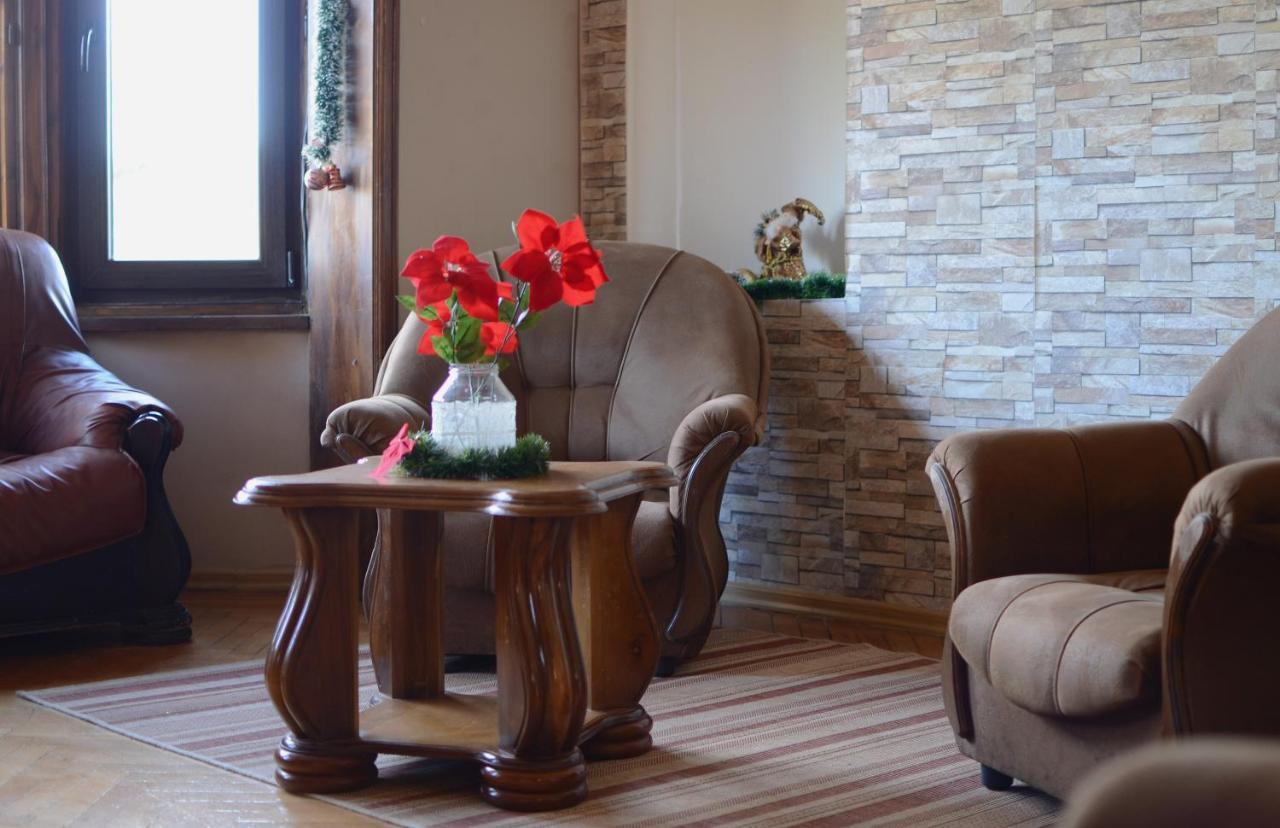 Complex Brashlyan Ξενοδοχείο Τριάβνα Εξωτερικό φωτογραφία